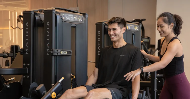 How to Balance Home Workouts with Your Gym Membership in Singapore for Long Term Fitness Success